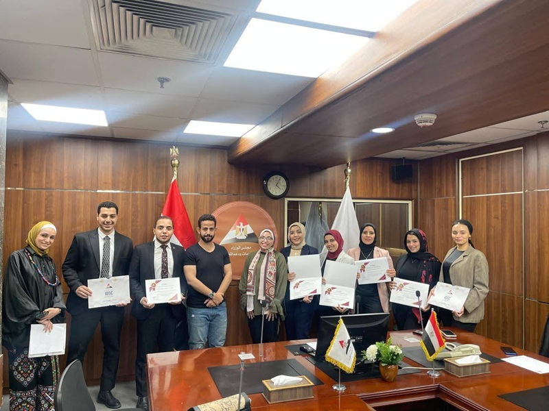 The first group of Faculty of Law students receives training at the Egyptian Legislation Legal Portal affiliated with the Cabinet