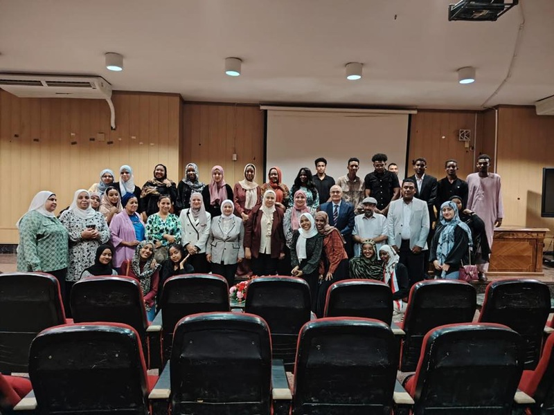 The Faculty of Al-Alsun concludes the activities for international students for the current academic year