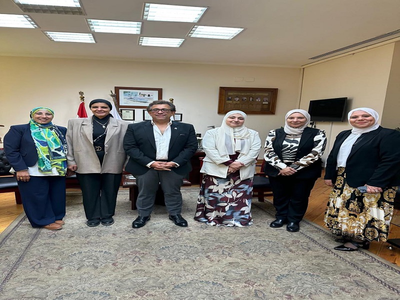 كلية الأسنان تستضيف ندوة "أطمن" ضمن الحملة العالمية "16 يوم لمناهضة العنف" التي تطلقها وحدة دعم المرأة ومناهضة العنف بالتعاون مع المجلس القومي للمرأة