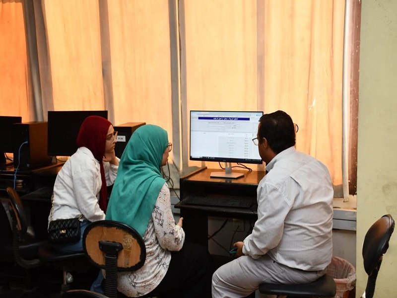 The Electronic Coordination Labs at Ain Shams University Receives Nearly 2,000 Male and Female Students During the First Phase of University Admission Coordination