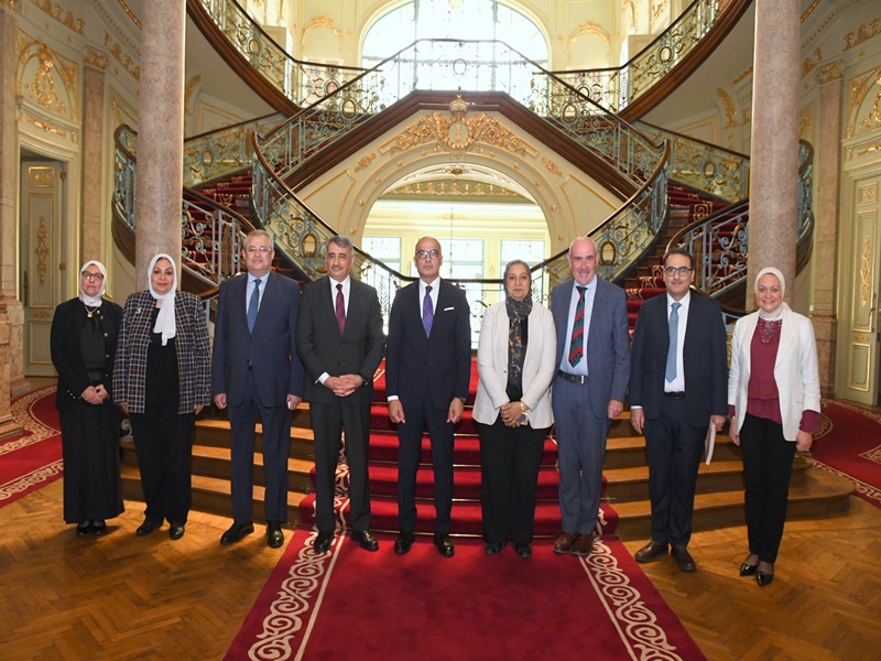 President of Ain Shams University Receives President of RCSI Bahrain Medical University to Discuss Academic Cooperation