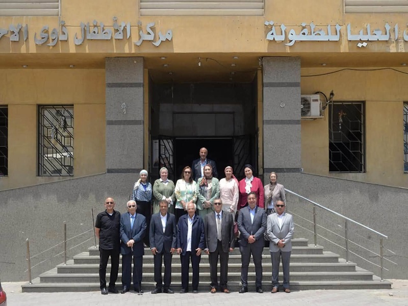 The Faculty of Postgraduate Childhood Studies inaugurates the "Motor Balance" and "Auditory Integration" units for the care of people with Special Needs, in the presence of a select group of academic and community leaders