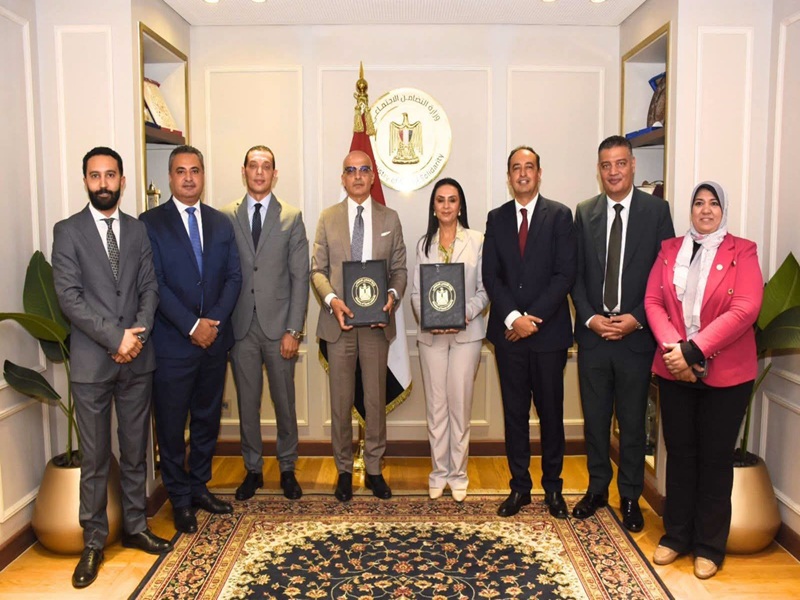 وزيرة التضامن الاجتماعي ورئيس جامعة عين شمس يوقعان بروتوكول تعاون لتدشين الدبلوم المهني للإرشاد والدعم النفسي للأطفال والمراهقين