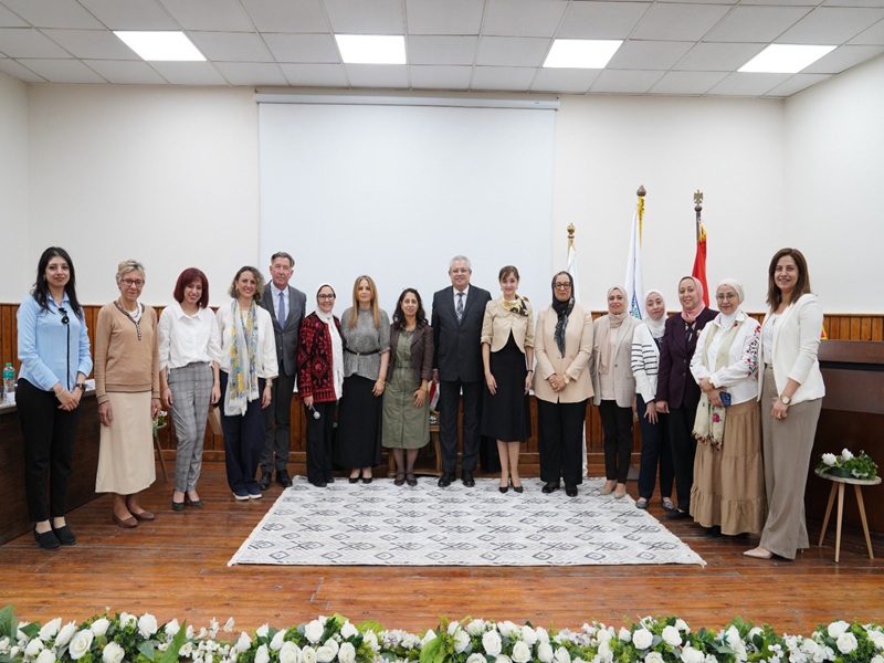 In the presence of the Romanian Ambassador to Cairo, the Vice President of Ain Shams University for Education and Student Affairs, and the Educational Attaché at the French Embassy, the French Language Oratory and Recitation Competition was launched at the university