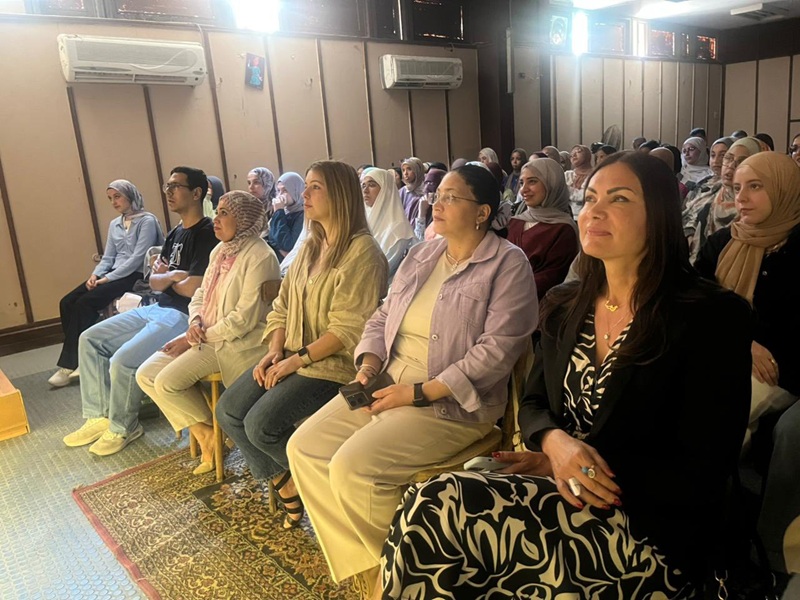 كلية الألسن تحتفي باليوم العالمي للغة البرتغالية بعروض فنية وثقافية تعكس روح الحضارة اللوسوفونية