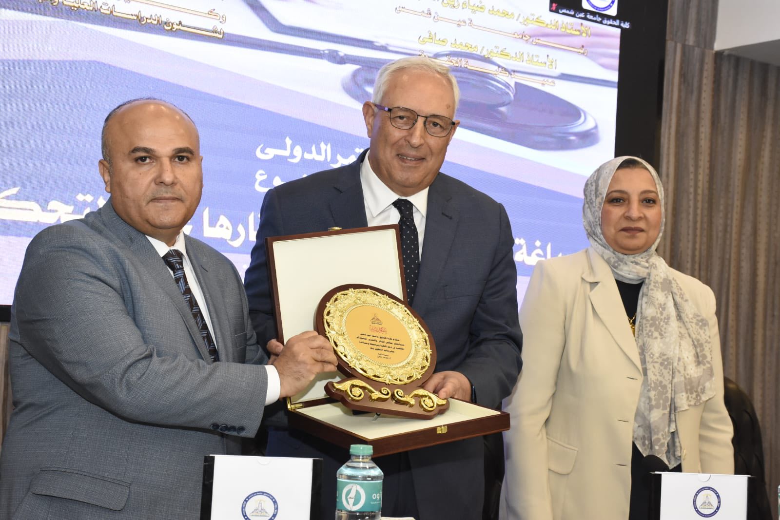 مؤتمرات