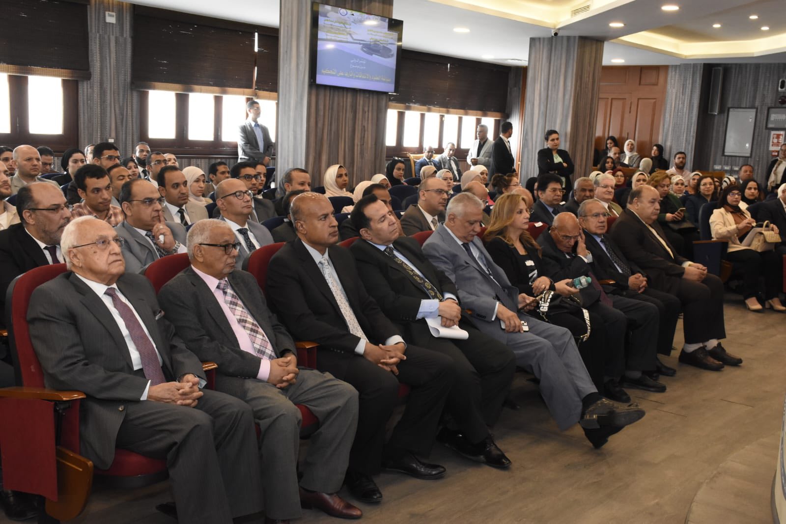 مؤتمرات
