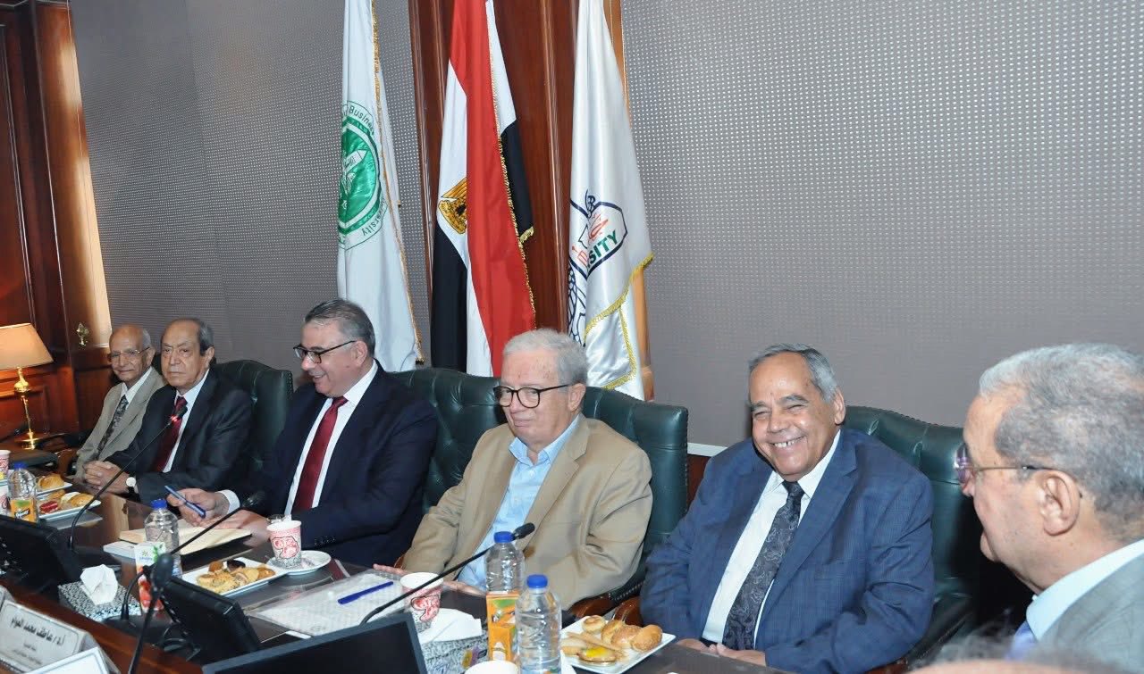 مجلس الكلية