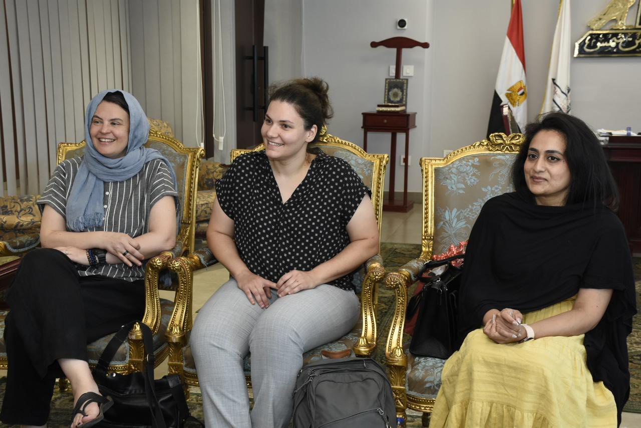 تعاون دولى