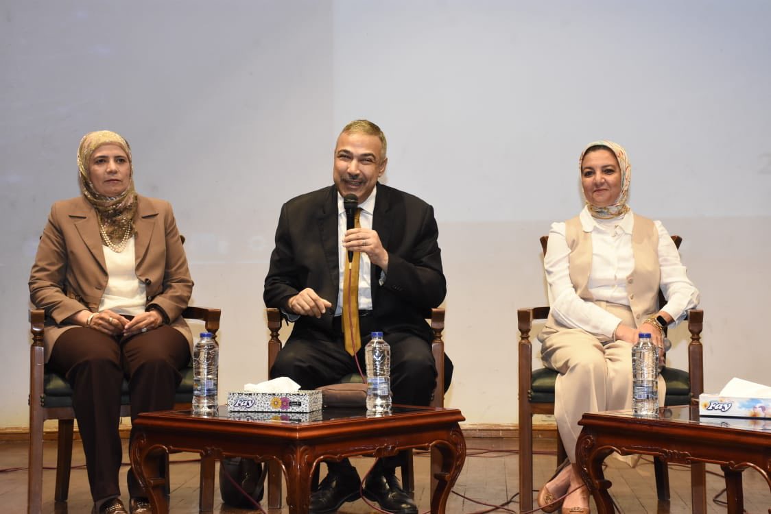 ندوات