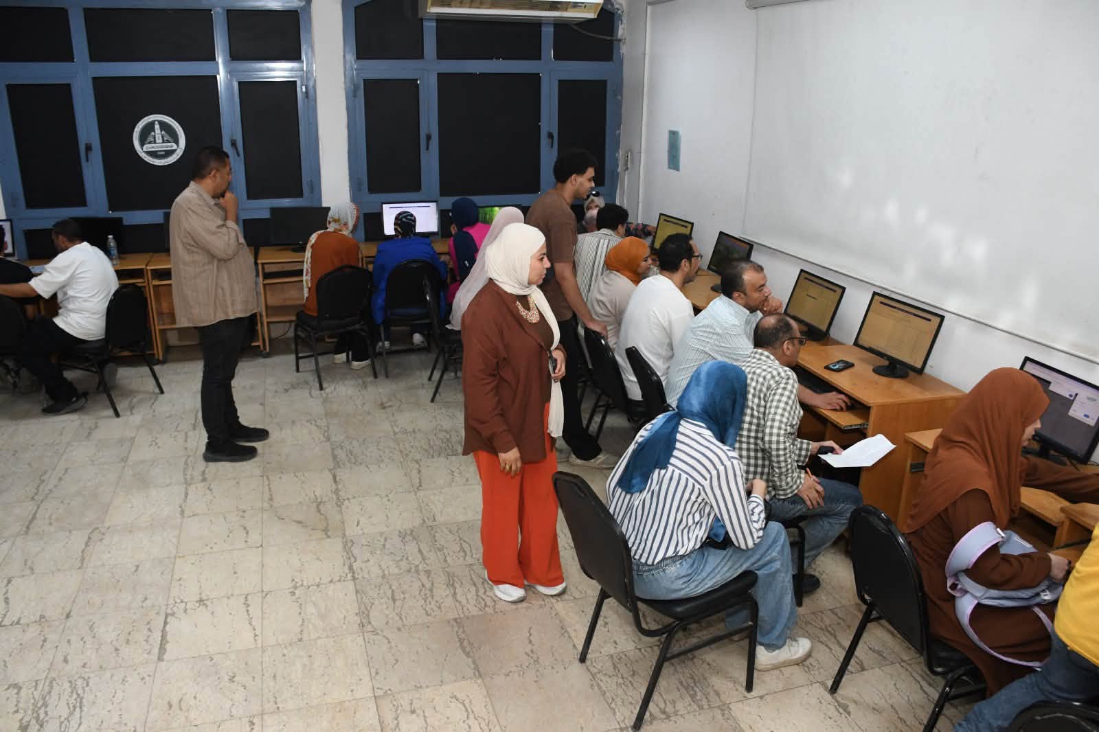 التعليم واطلاب