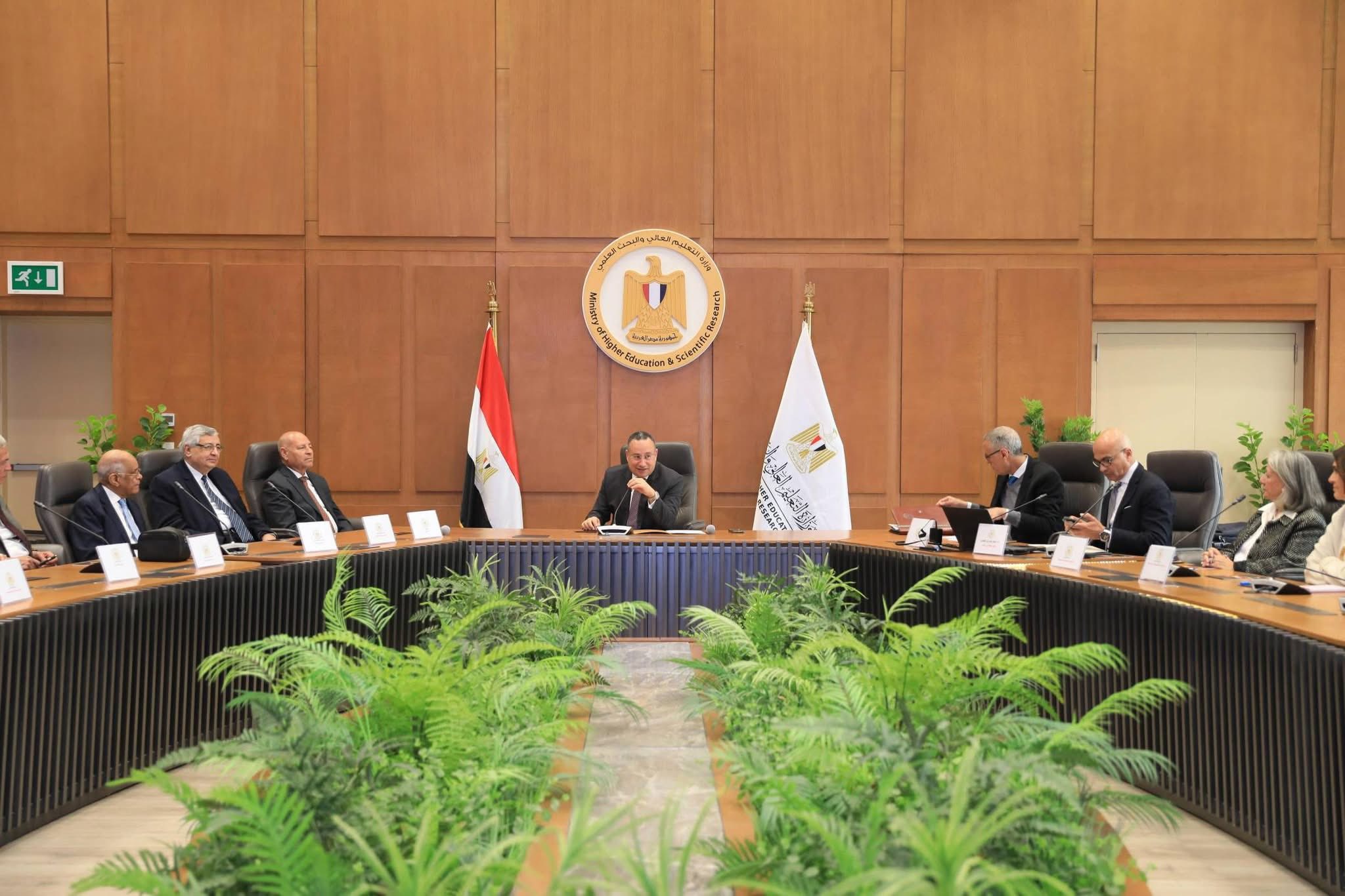 عين شمس الأهلية