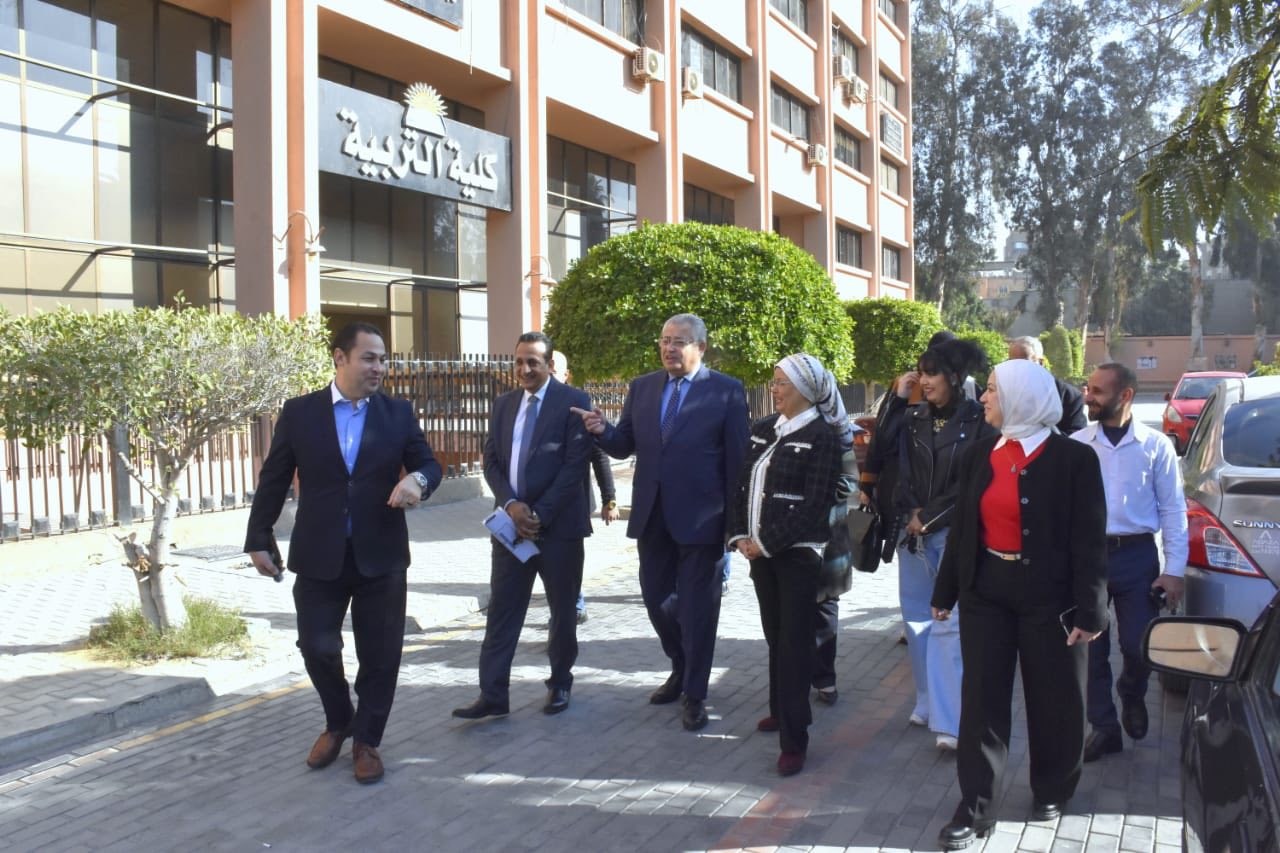 قطاع اتعليم والطلاب