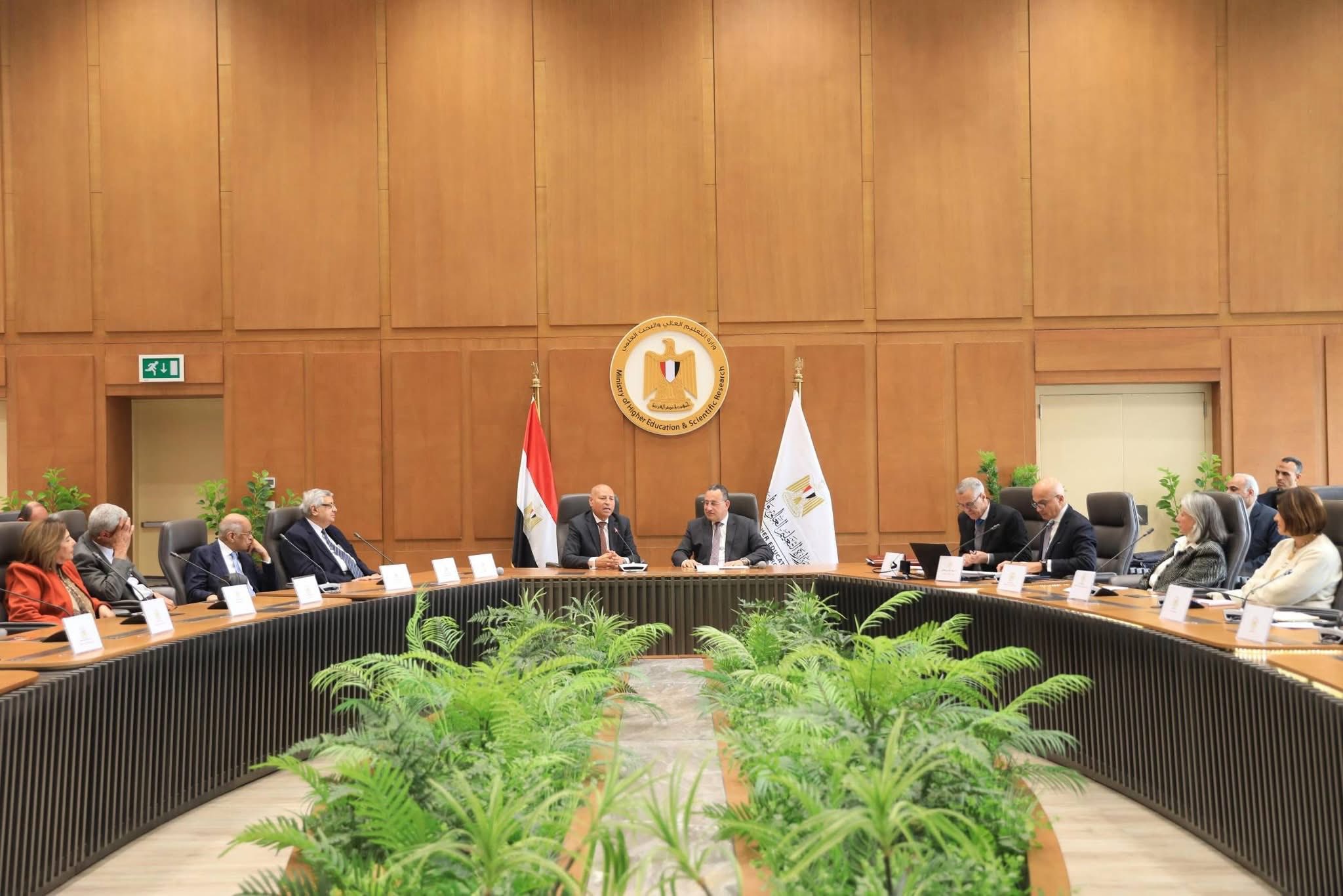 عين شمس الأهلية