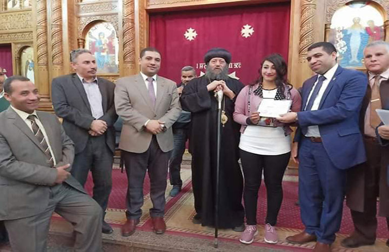 نشاط كثيف للهيئة العامة لتعليم الكبار ومركز تعليم الكبار في اليوم الأول للقافلة التنموية الشاملة بمحافظة أسيوط