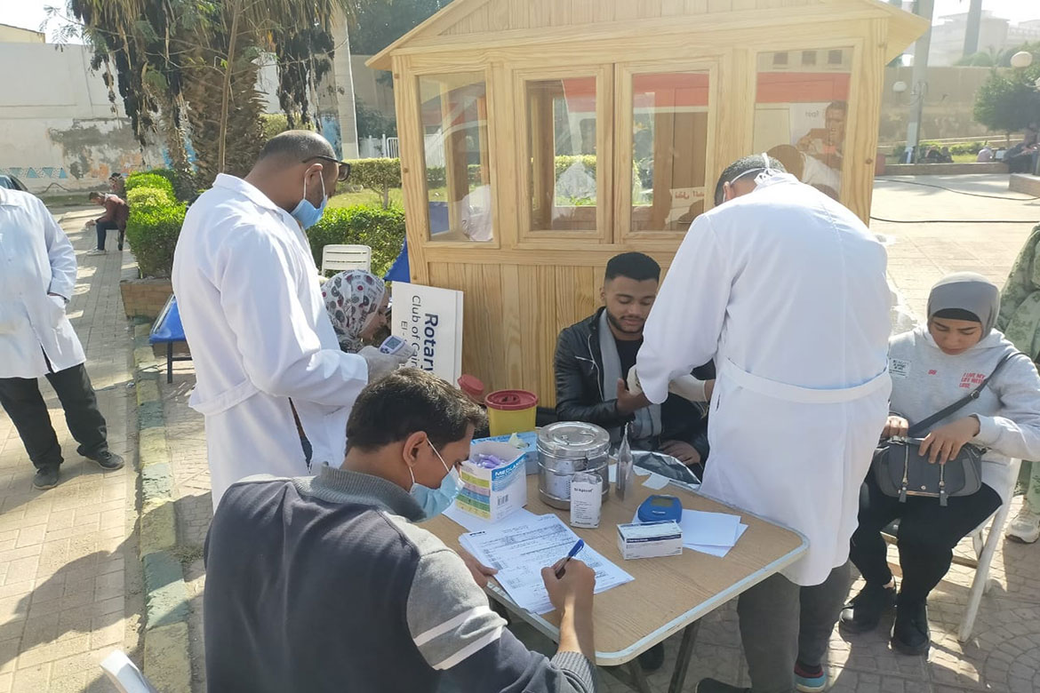 ألسن عين شمس تستضيف حملة وزارة الصحة للتبرع بالدم
