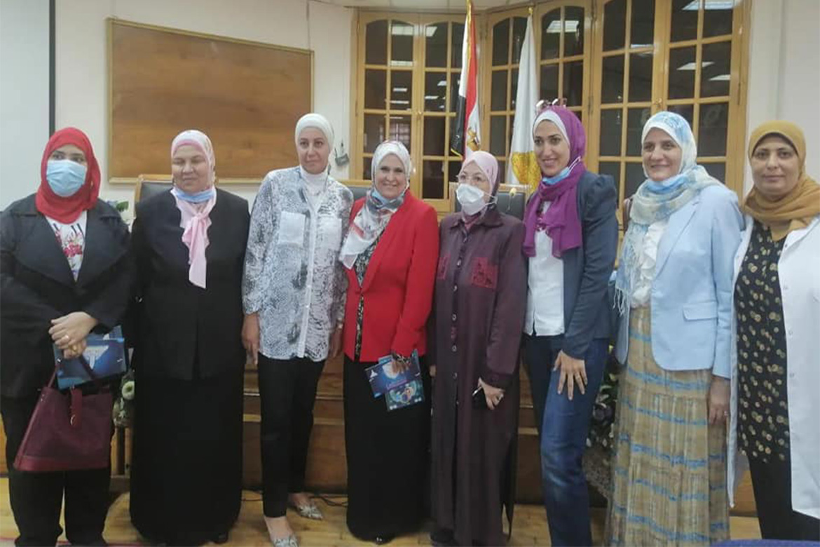 ندوة بآداب عين شمس تؤكد: التطعيم ضد الأنفلونزا الموسمية ضرورة للوقاية من كورونا