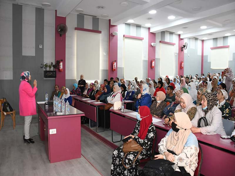 The Faculty of Science continues a series of lectures on climate change and the carbon footprint and the university's efforts to transform into a green university