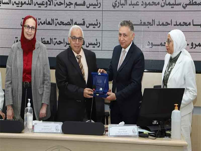 In its first session for the academic year 2022-2023, the Faculty of Medicine Board honors the former Dean of the Faculty