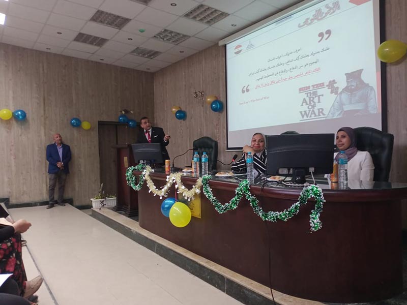 نصر أكتوبر ما بين الماضي والحاضر وحروب الجيل الرابع.. ندوة بكلية التمريض جامعة عين شمس