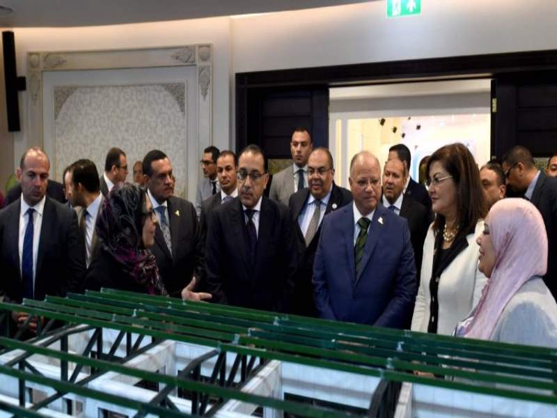 رئيس الوزراء يشارك في مؤتمر المبادرة الوطنية للمشروعات الخضراء الذكية وحضور لافت لمشروعات كلية الدراسات والبحوث البيئية بجامعة عين شمس