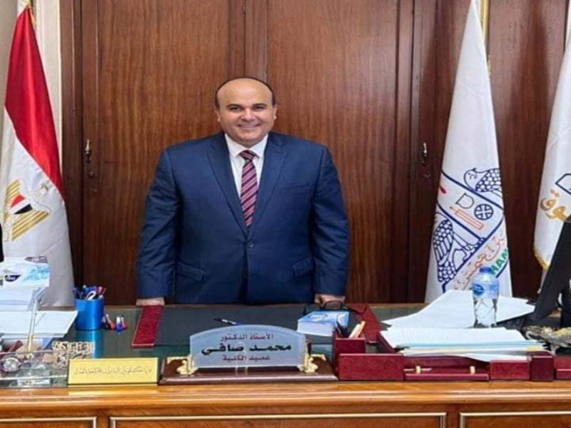 عميد كلية الحقوق يحاضر حول الجوانب القانونية في الأعمال الجامعية للقيادات الجامعية وأعضاء هيئة التدريس بجامعة الجلالة