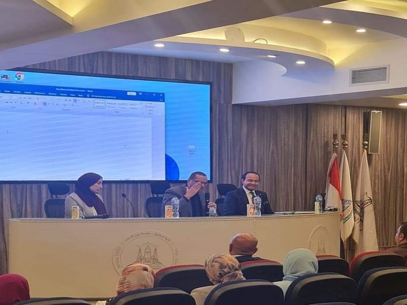 ورشة عمل بحقوق عين شمس تتناول "قواعد وأساسيات النشر العلمي في المجلات الدولية"