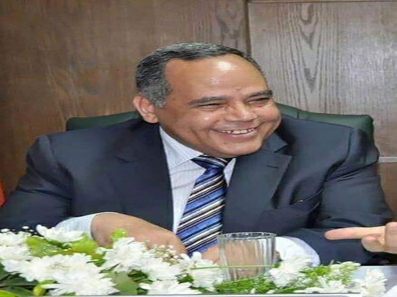 The Minister of Higher Education issues a decision to renew the assignment of Prof. Dr. Atef Al-Awam, Advisor to the Minister for Financial Affairs