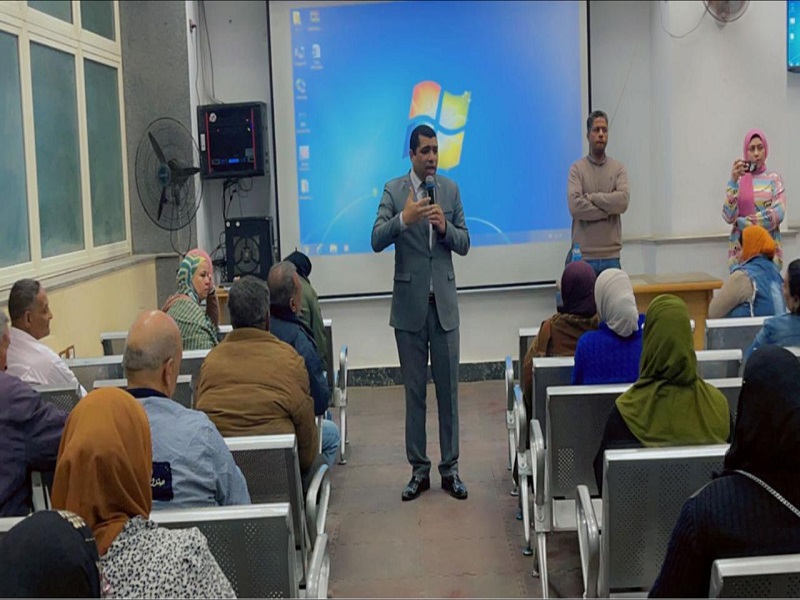 Ain Shams University supports the national project to eradicate illiteracy under the slogan "A decent life without illiteracy"
