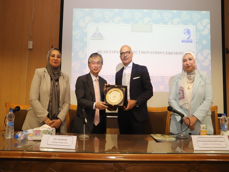 Japan gifts a collection of valuable books to the Faculty of Al-Alsun