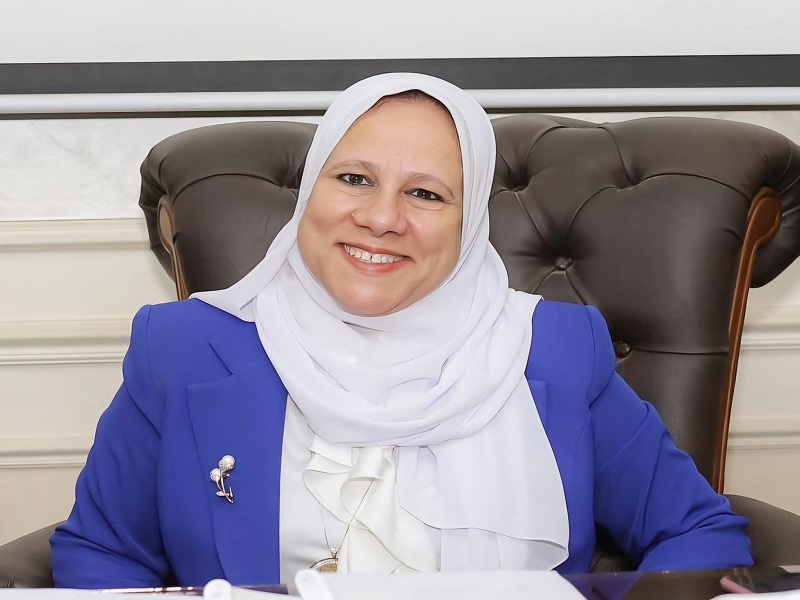 تجديد تعيين الأستاذة الدكتورة إيمان عبد العظيم وكيلًا لكلية العلوم جامعة عين شمس