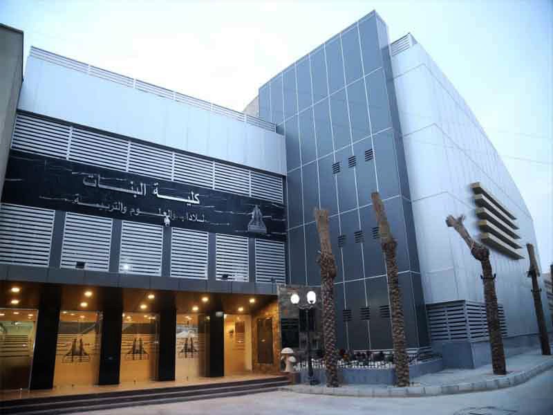 كلية البنات تحصد 3 جوائز بمسابقة الاكتفاء الذاتي للتمثيل المسرحي بجامعة عين شمس