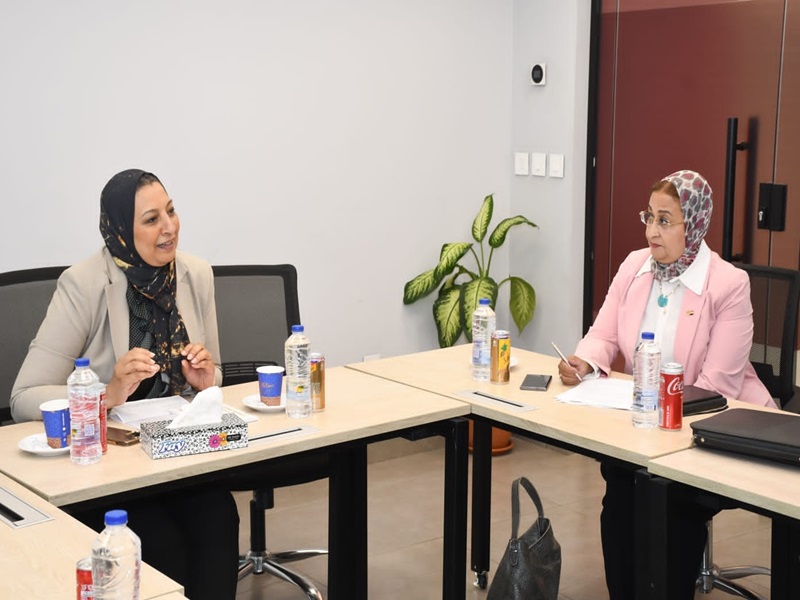 The Vice President of Ain Shams University chaired the meeting of the committee formed to develop mechanisms to attract international students