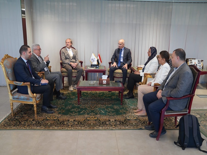 President of Ain Shams University receives a delegation from TH Koeln University in Germany to discuss ways of joint cooperation