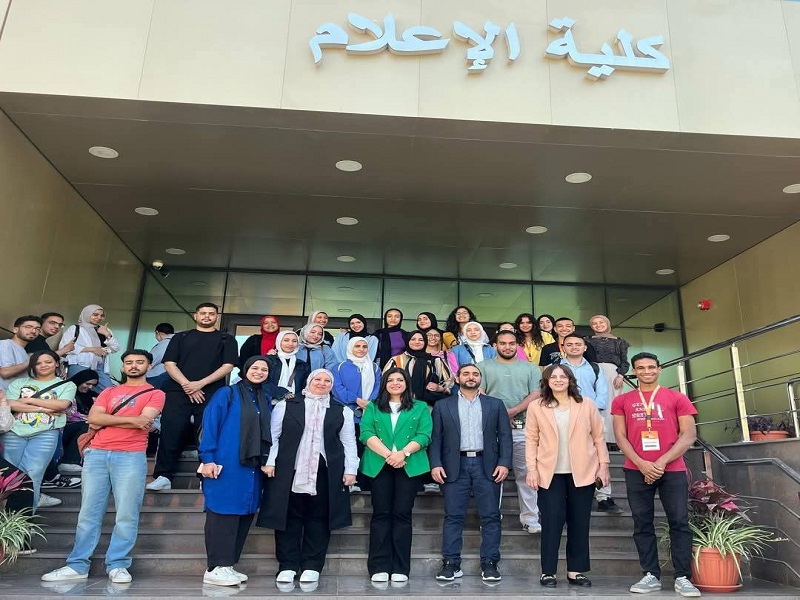 بكلية الإعلام "READY TO WORK"مبادرة