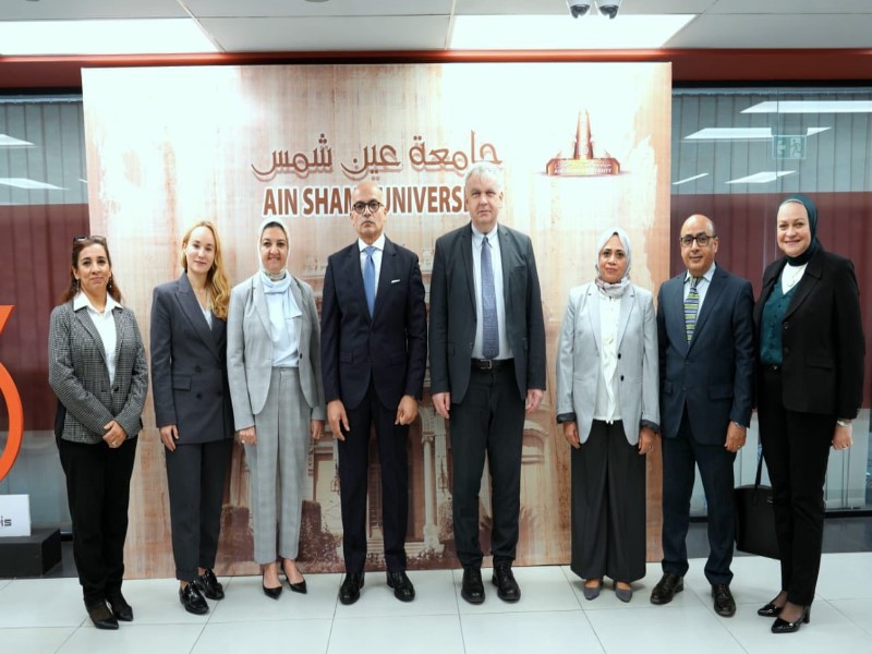 رئيس جامعة عين شمس يبحث مع سفير جمهورية ألمانيا الاتحادية آفاق التعاون الأكاديمي