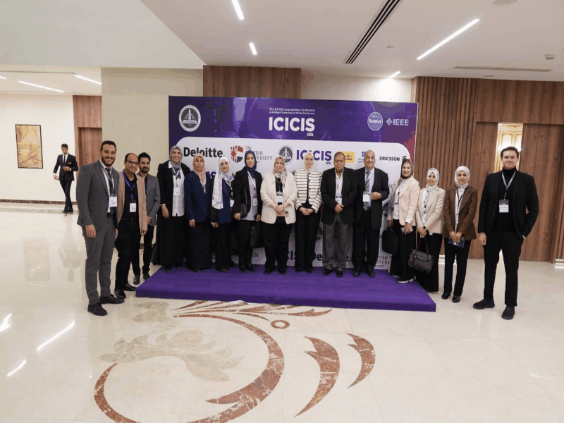 18 جلسة علمية وعروض متخصصة لعلماء من مختلف الجامعات العالمية خلال جلسات المؤتمر الدولي الثاني عشر للحوسبة الذكية ونظم المعلومات (ICICIS 2025) بكلية الحاسبات والمعلومات