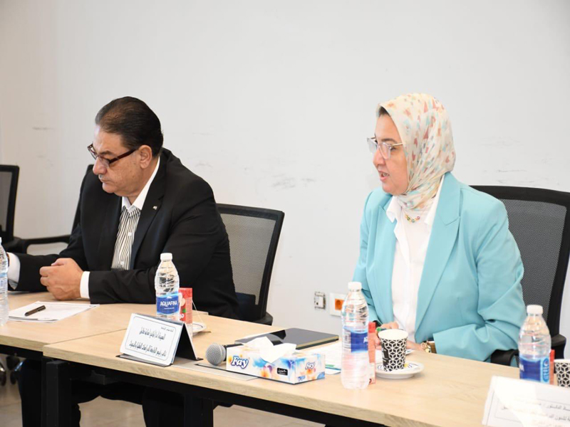نائب رئيس جامعة عين شمس تترأس اجتماع مجلس الدراسات العليا والبحوث للعام الجامعي الجديد