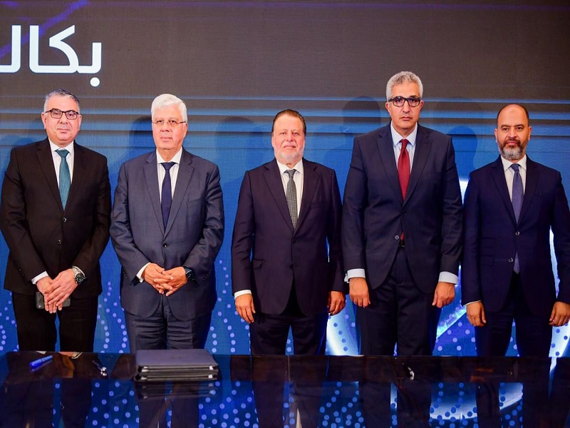 جامعة عين شمس تعلن انطلاق أول برنامج جامعي من نوعه لتدريس العلوم المصرفية في كلية التجارة بدءًا من العام الدراسي 2025/2026
