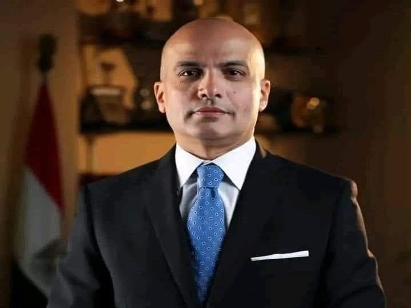 رئيس الجامعة والنواب يقدمون التهاني أ.د. محمد عوض تاج الدين وأ.د. سوزان القليني لتعيينهما رئيسًا ونائبًا لمجلس أمناء جامعة عين شمس الأهلية