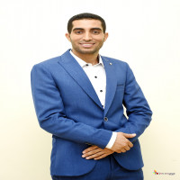 staff-picture