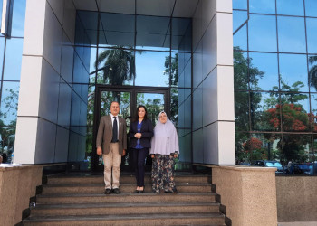 In cooperation with the electronic portal... The University Awards Office meets in its thirty-ninth meeting with prestigious awards recipients of faculty staff