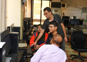أربعة آلاف وخمسمائة طالبًا وطالبة استقبلتهم معامل التنسيق الإلكتروني بجامعة عين شمس خلال المرحلة الثانية من التنسيق