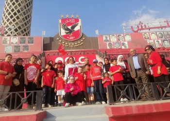 The visit of the children of the People with Special Needs Care Center at the Faculty of Graduate Studies for Childhood Al-Ahly club team