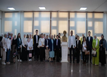 ألسن عين شمس تستقبل وفد الجامعة الصينية المفتوحة لبحث تعزيز التعاون الأكاديمي والتحول الرقمي في تدريس اللغة الصينية