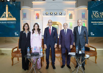 During a session titled "Aligning University Specializations and Programs with Labor Market Needs and Development Requirements," the University President emphasized the importance of collaboration between industry and educational institutions