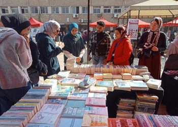 بازار خدمي لطالبات كلية البنات جامعة عين شمس