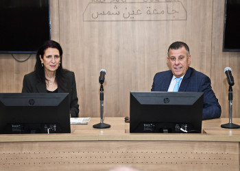 رئيس الجامعة يناقش مع المدير التنفيذي لمكتب هيئة الفولبرايت بالقاهرة سبل التعاون المشترك