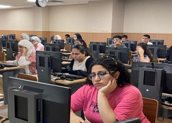 The launch of electronic examinations at the Faculty of Arts as part of the university’s digital transformation system
