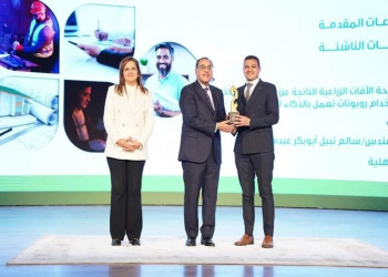 مركز الابتكار يهنئ المهندس سالم نبيل غنام أحد الفائزين بمسابقة عين شمس تبتكر 2023
